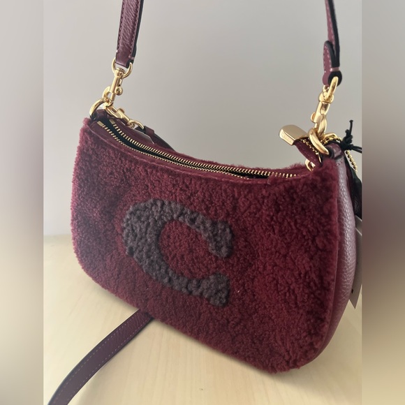 Coach Teri Shoulder Bag With Coach Motif new - Picture 10 of 13